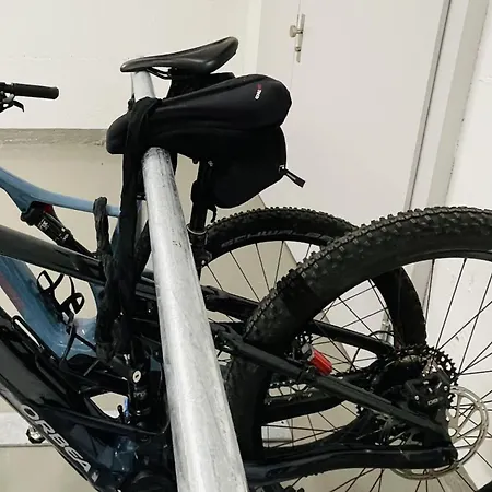 Brentschpark 13 Lejlighed *